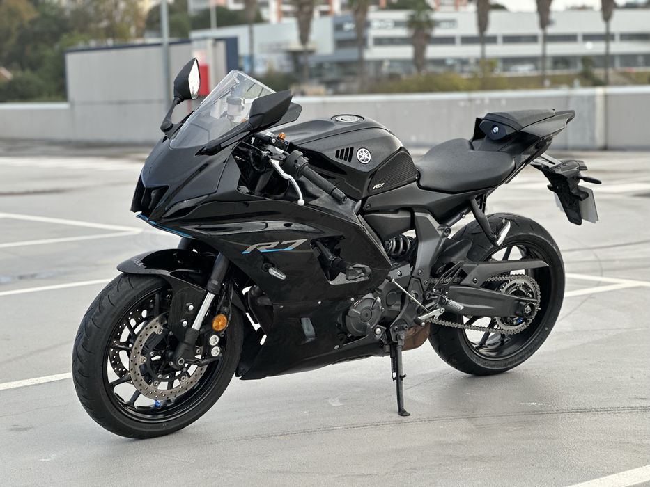 YAMAHA R7 - Como Nova!
