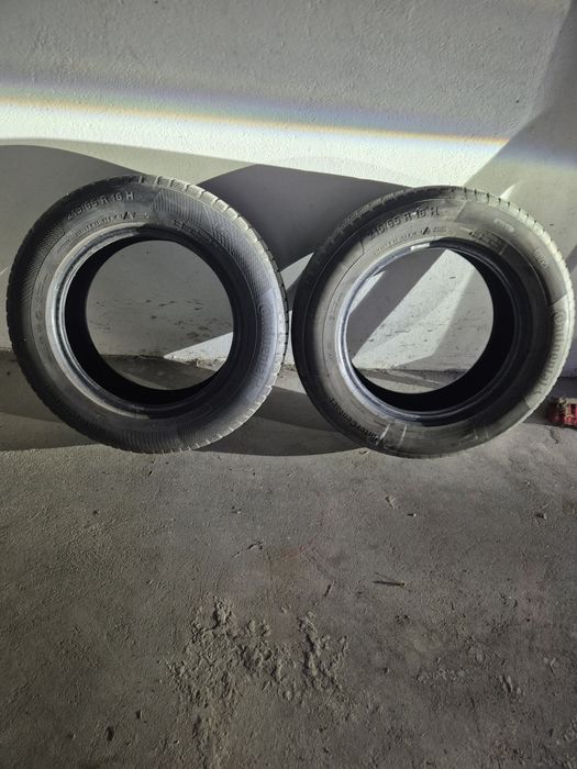Opony zimowe Continental 215/65 R16 98H