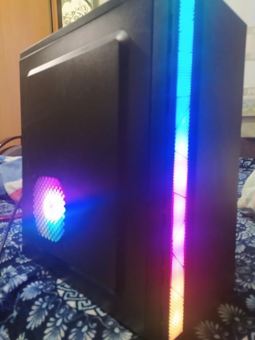 Новий пк йому 1 місяць