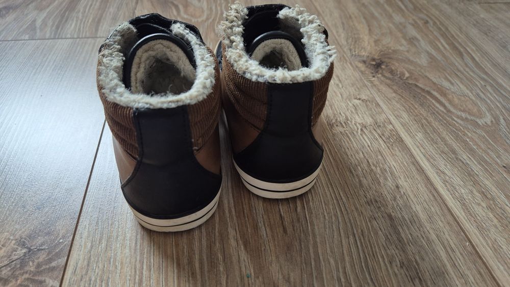 Sneakersy ocieplane kozaki Next, rozm. 29