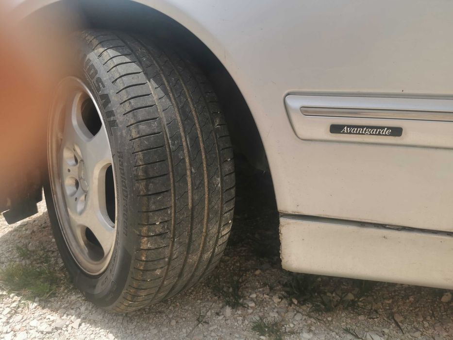 Mercedes Benz, DaimlerChrysler D Kombi 2002