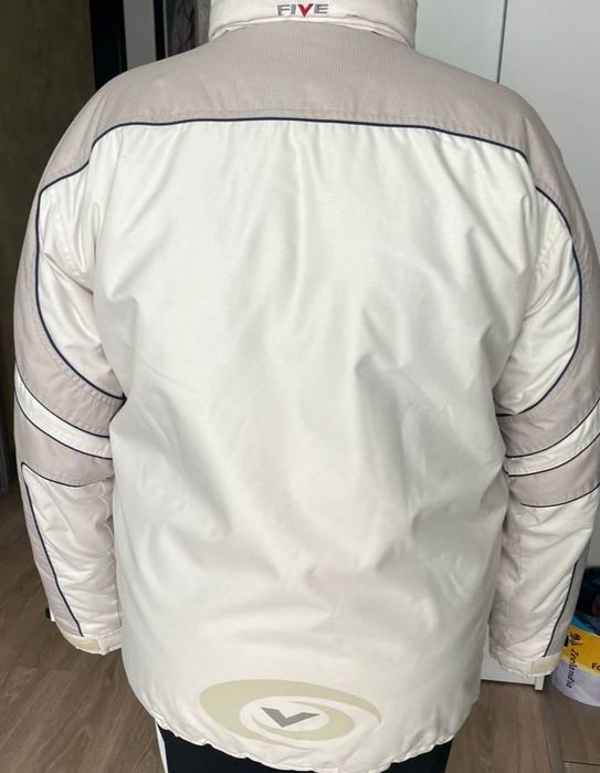 Продам куртку чоловічу