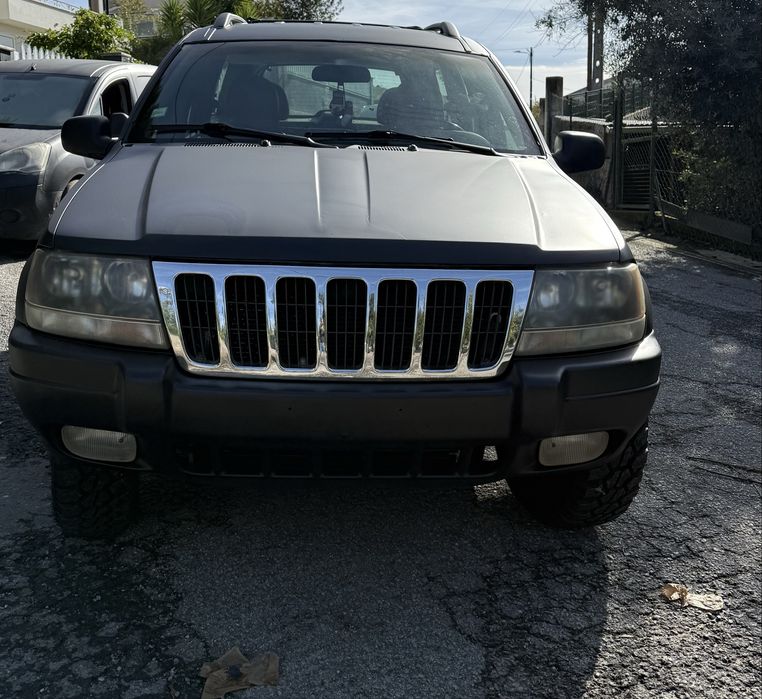 Jeep Grand Cherokee bom estado