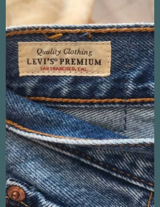 Джинси жіночі фірма Levis