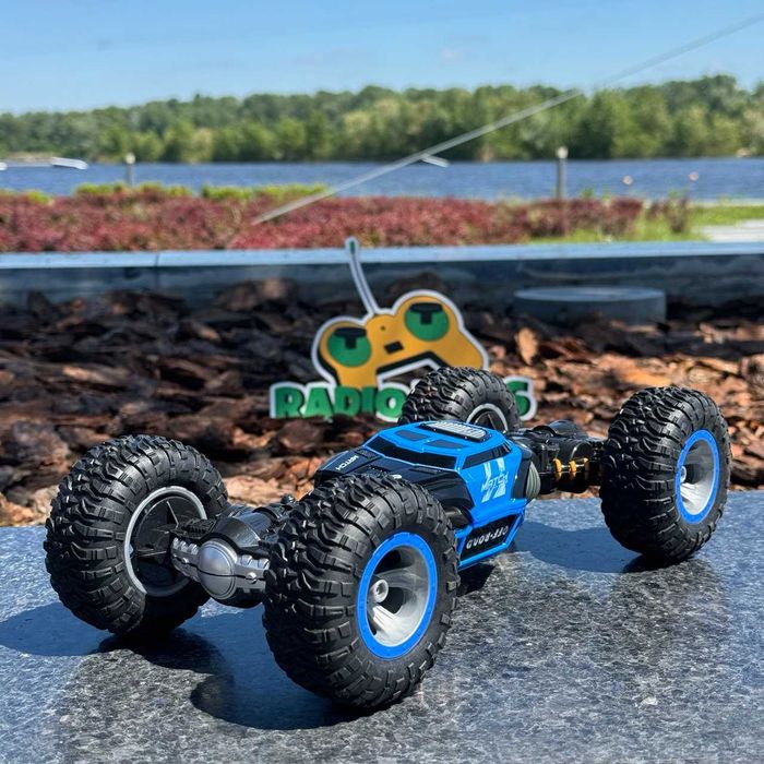 Перевертыш на радиоуправлении VIRTUOZ. Трюковая машинка на пульте