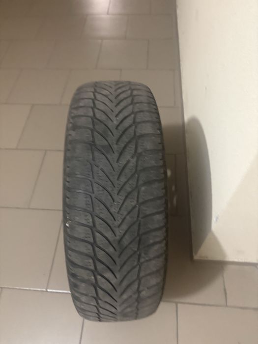 Зимові шини 195/65 R15