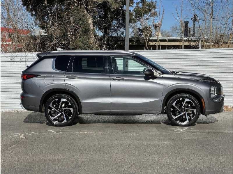 2022 Mitsubishi Outlander SEL Special Edition