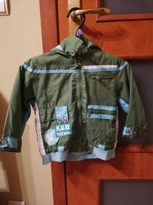 Sprzedam kurtkę rozmiar 98