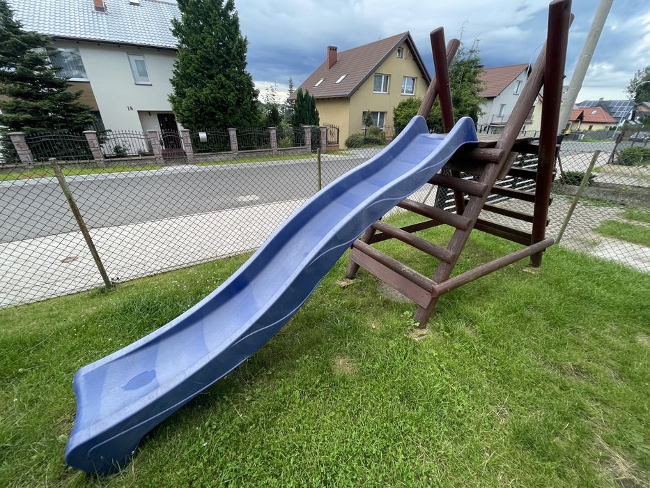 Ślizgawka wraz z podestem