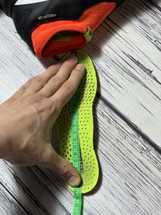 Adidas сороконожки оригинал 33 размер бутсы детские копы футбольные