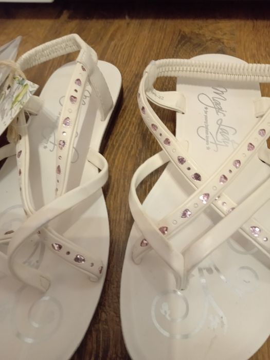 Sandałki dziecięce 36