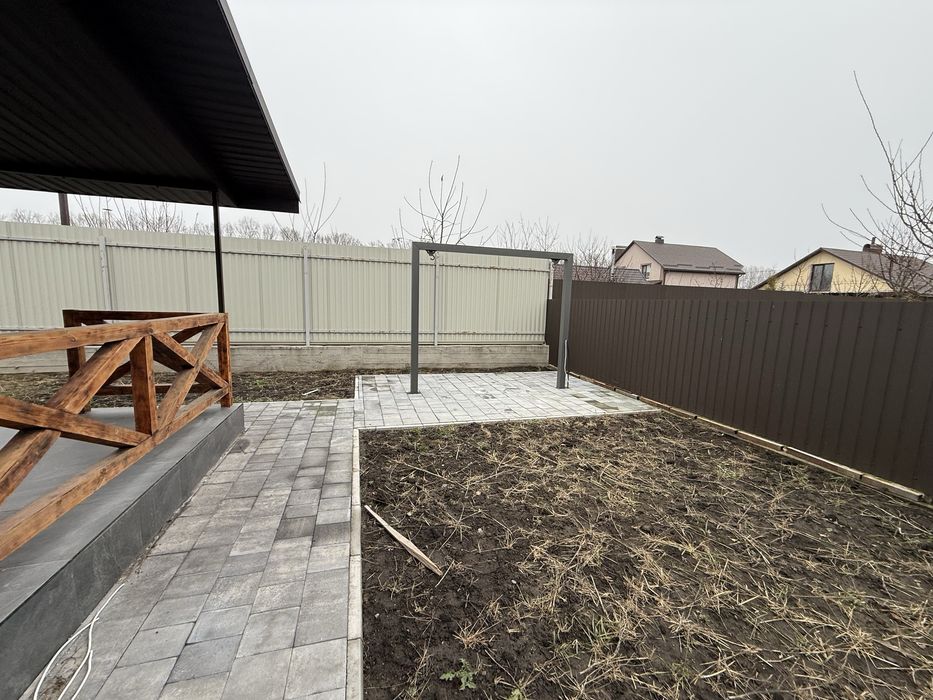 Продам будинок з ремотом