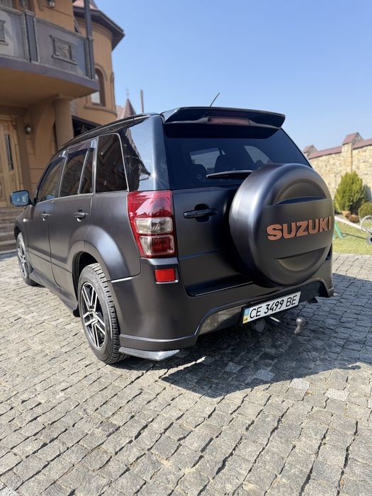 Cузуки гранд витара