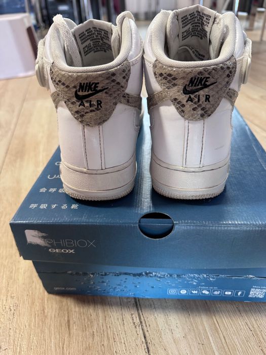 Кросівки Nike Air Force 26см