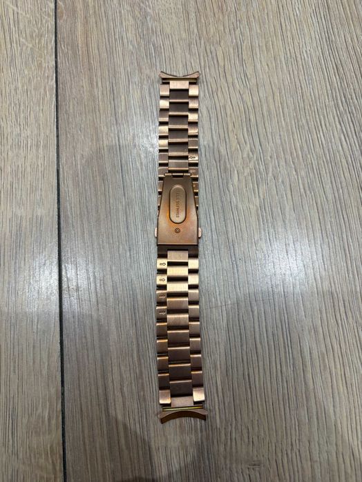 Pasek bransoleta do okrągłego smartwatcha 45mm złota