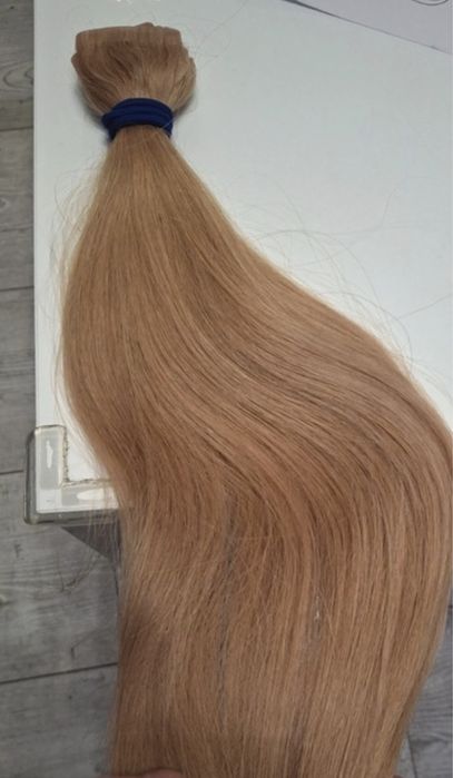 Włosy tape on grzech hair