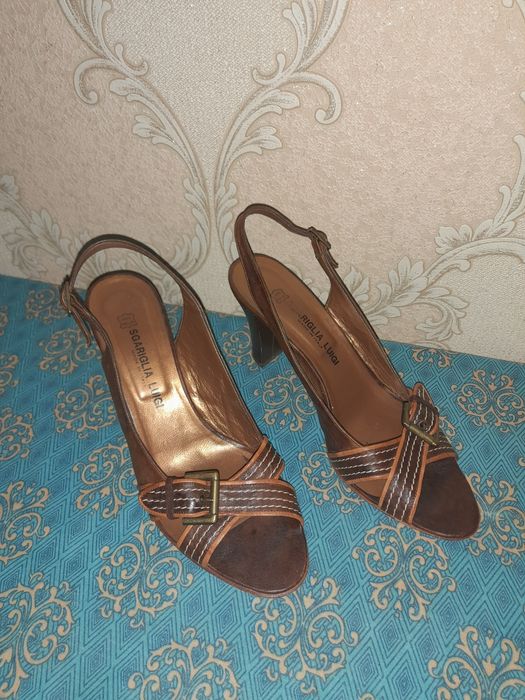 Босоніжки Босоножки