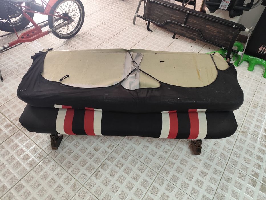 Vendo bancos para Nissan Vanette para restaurar
