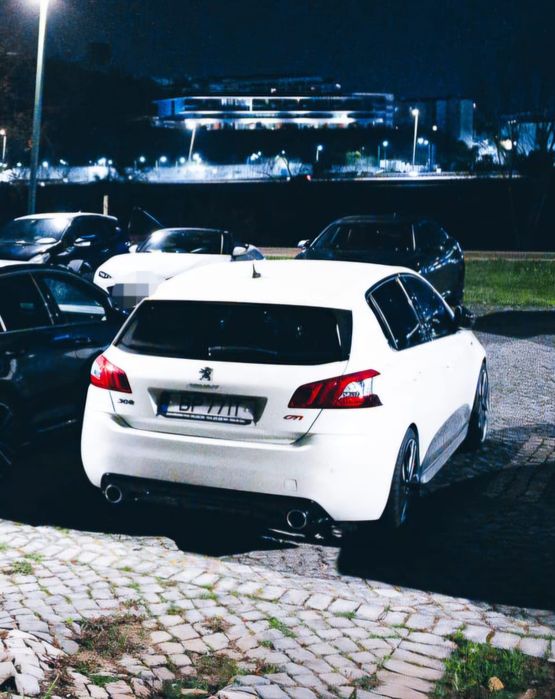 Peugeot 308 GTI e-THP — photo 3