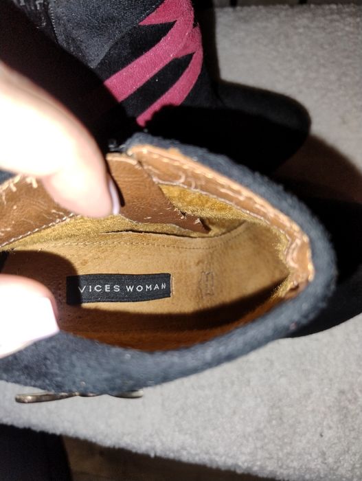 Buty Vices Woman r. 38, botki