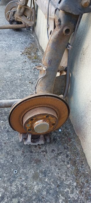 Eixo traseiro, travão de disco Golf 4