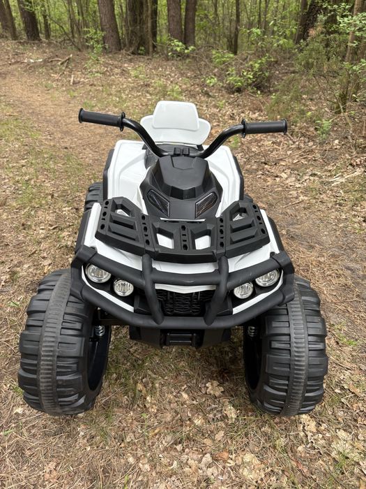 Elektryczny quad pojazd autko