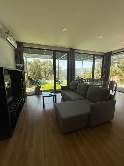 Casa V2 c/Piscina - Gerês - Longa Duração