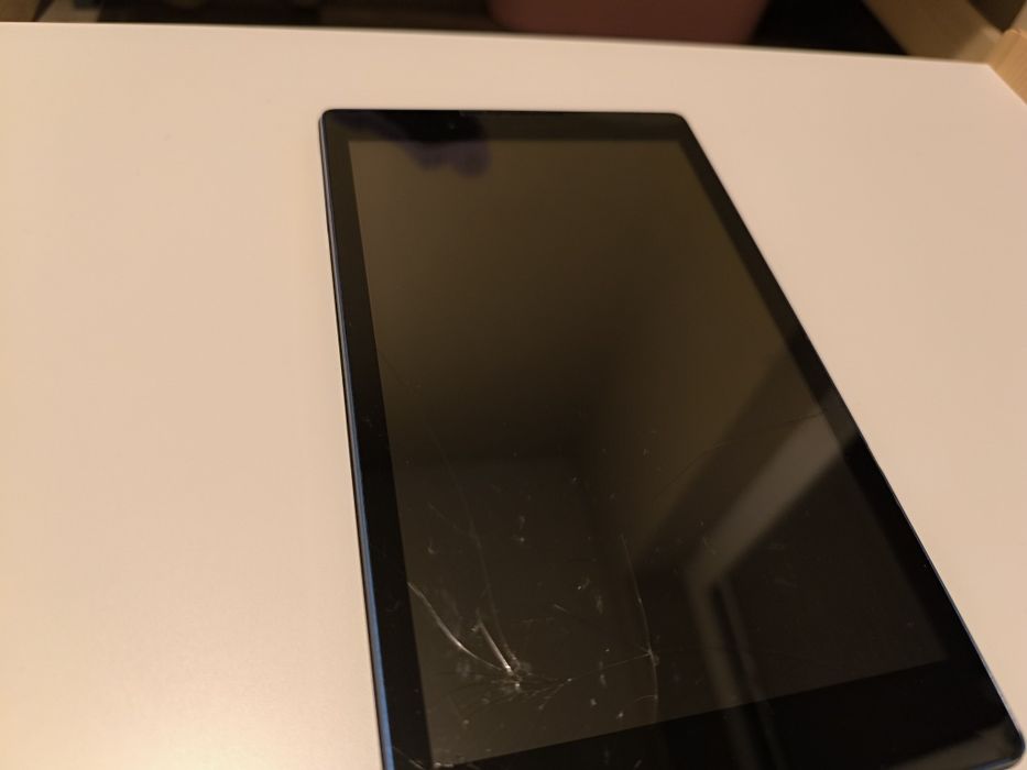 Tablet Lenovo TB3-850M
