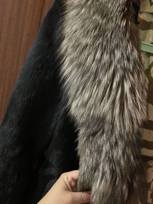 Продам натуральную шубу