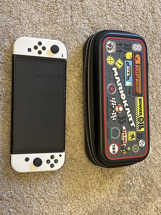 Nitendo switch oled desbloqueado