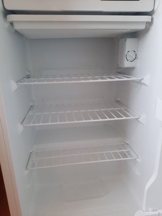 Холодильник 84 см elenberg