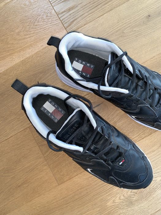 Tommy Hilfiger buty 44