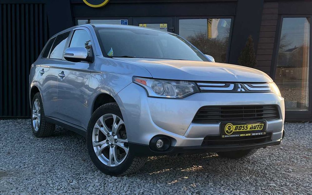 Mitsubishi Outlander 2013