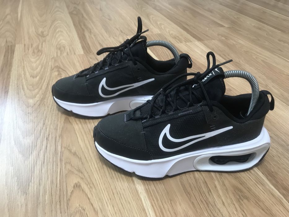 Кросівки Nike Air Max Interloock