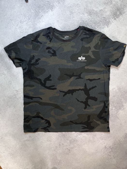 Футблка Alpha Industries