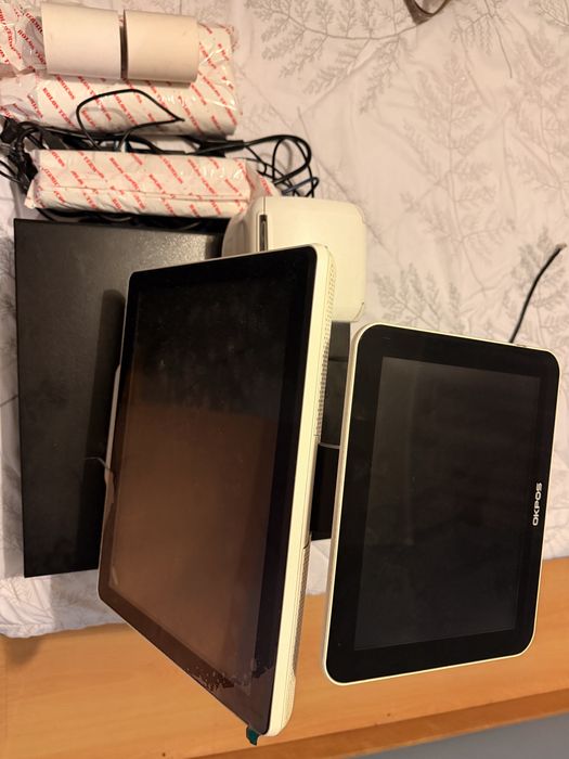 Monitor  + gaveta + impressora de restauracao
