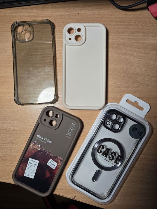 Чохли до Iphone 13