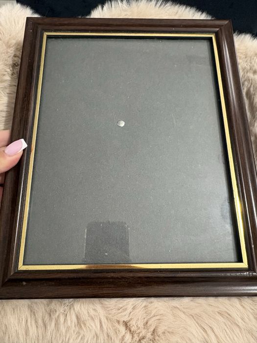 Brązowa duża drewniana ramka