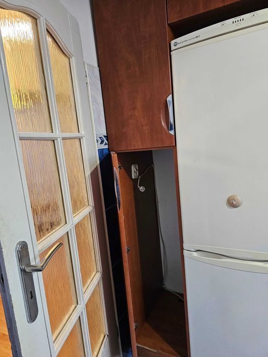 zestaw mebli kuchennych