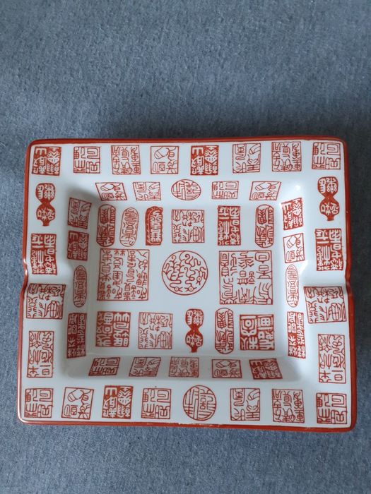 Popielniczka chińska duza