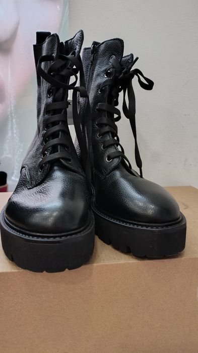 Manguun botki skórzane rozmiar 39