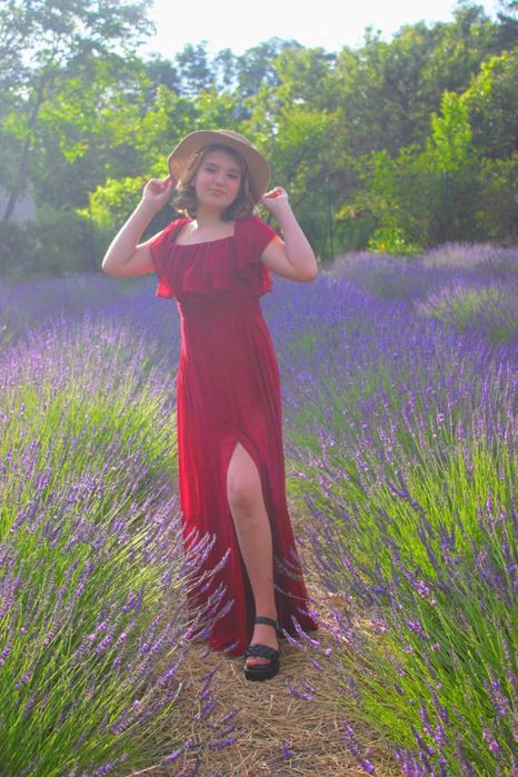 Прокат одягу на свята/фотосесії