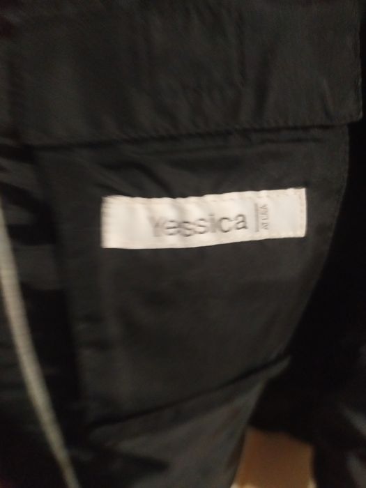 Продам пальто Yessica,в лучшем состояние 2раза одевали.