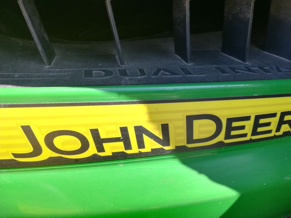 Traktorek kosiarka John deer LA115  19,5KM