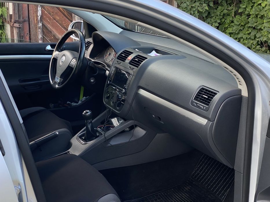 Продам VW Golf 5  2008 р в гарному стані