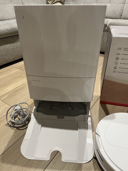 Odkurzacz ROBOROCK Q REVO robot sprzatajacy odkurzanie/mopowanie