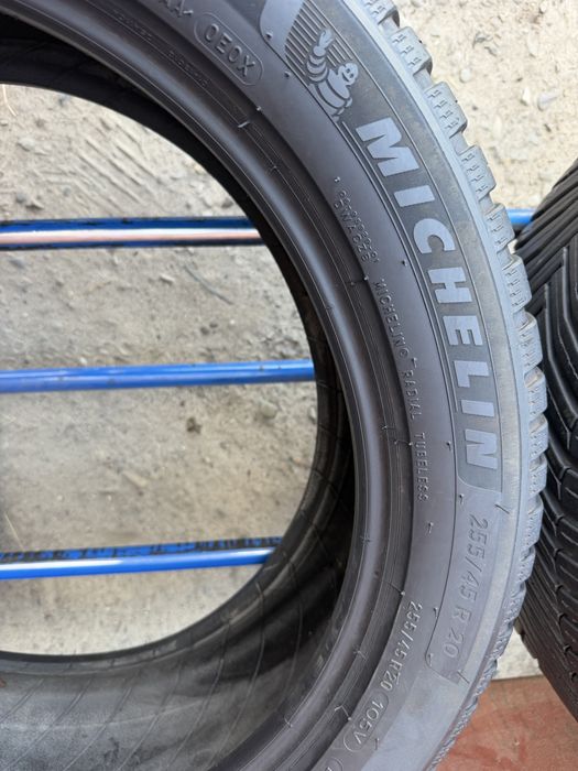 255/45/20 R20 Michelin CrossClimate2 Suv всесезонна 2 шт ціна за 1 шт