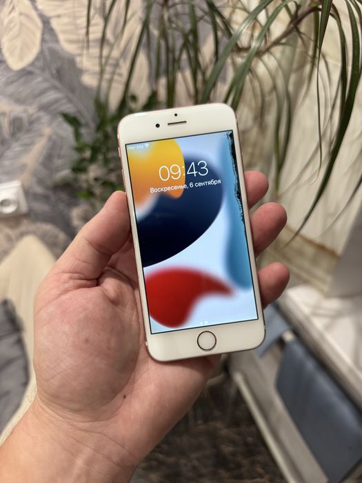 Apple Iphone 6s с коробкой