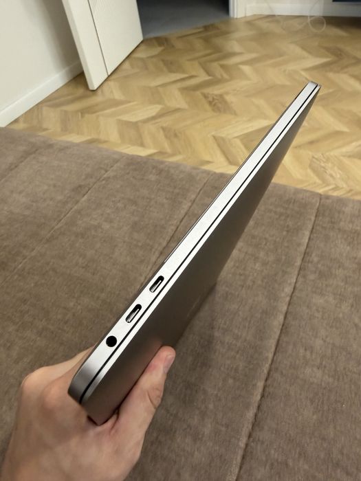 Macbook Pro 15 2019 i7 2.6 / 16gb / 512gb/ Radeon Pro 4 ГБ 93% АКБ