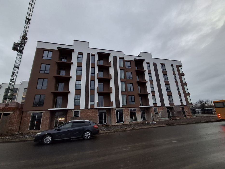 Продам 2 кім на 2 поверсі в новобудові